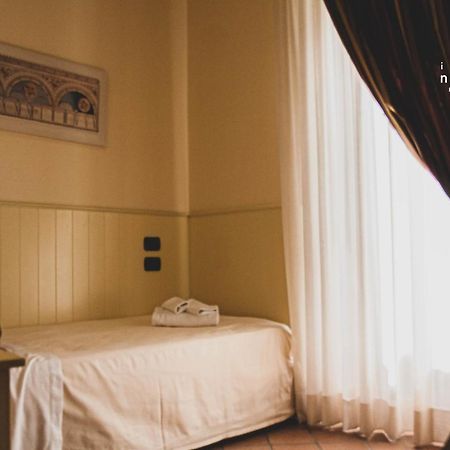 I Giardini Del Novecento Hotel Ламеция Терме Екстериор снимка