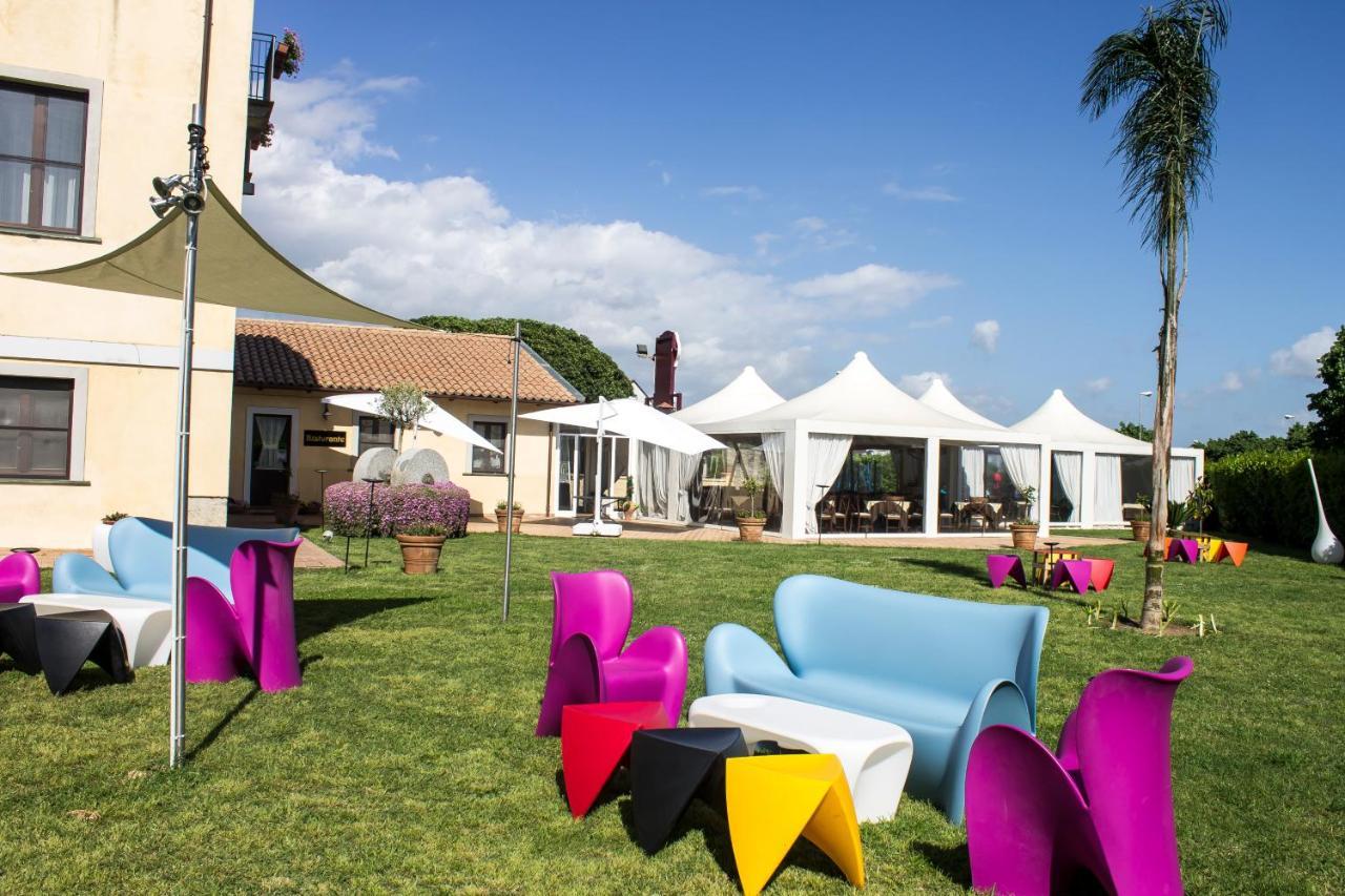 I Giardini Del Novecento Hotel Ламеция Терме Екстериор снимка