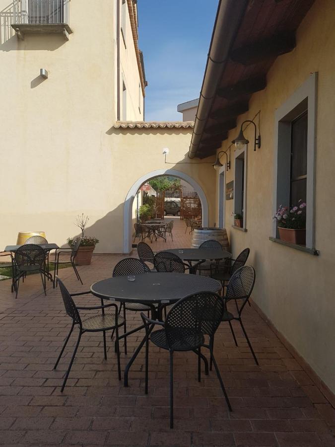 I Giardini Del Novecento Hotel Ламеция Терме Екстериор снимка